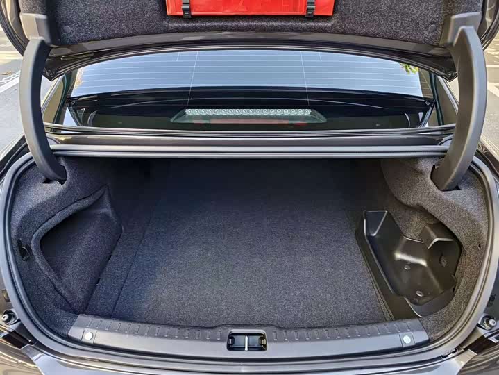 Volvo S90 Hybrid 2021 T 8 E Hybrid — фото 17