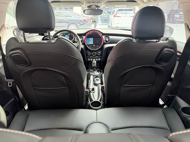 MINI Hatch — фото 12