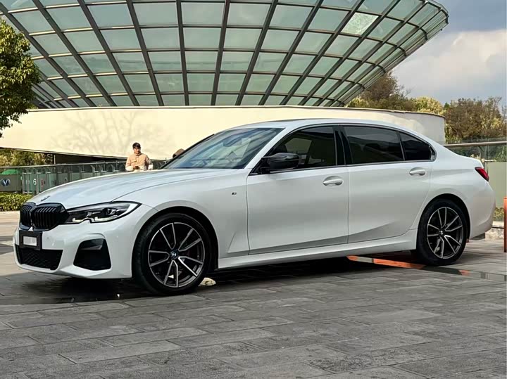BMW 3-Series 2021 320 Li M