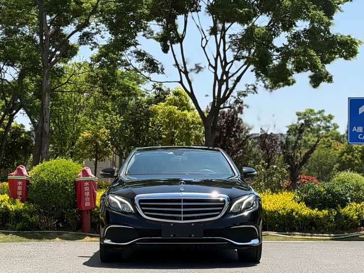 Mercedes-Benz E-Class 2020 E 300 L — фото 2
