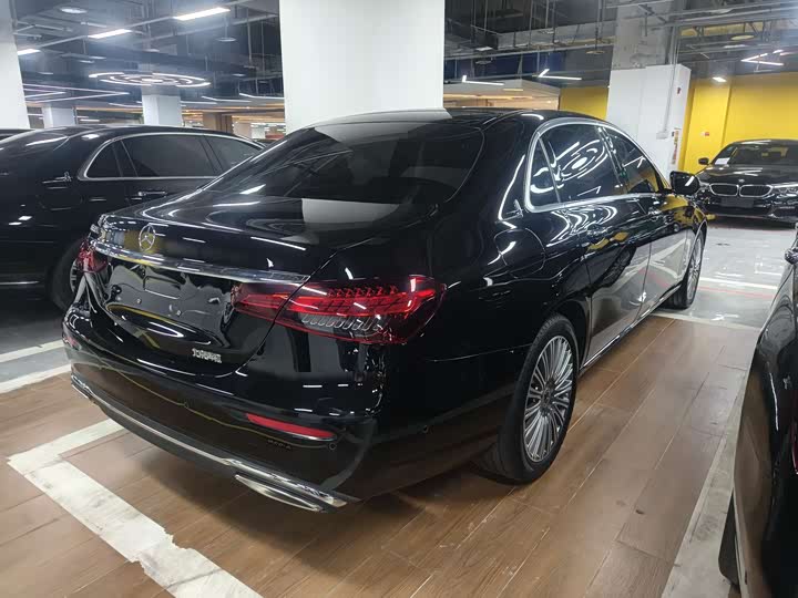 Mercedes-Benz E-Class E 300 L стиль — фото 13