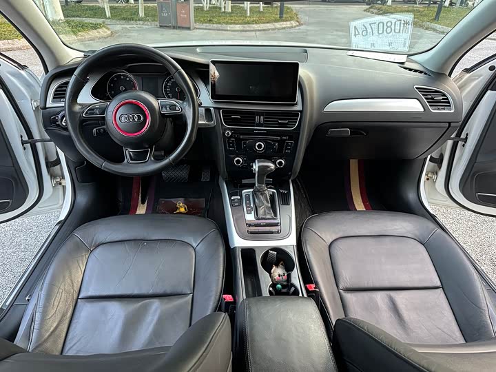Audi A4L 35 TFSI автомат стандарт — фото 14
