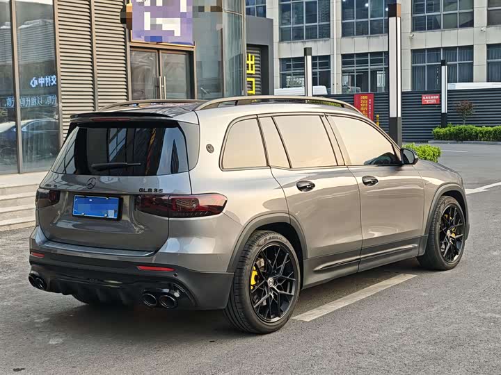 Mercedes-Benz GLB 2021 AMG GLB 35 4 MATIC — фото 36