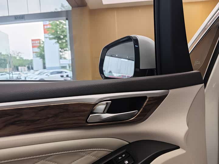 Trumpchi M8 2018 320 T — фото 9