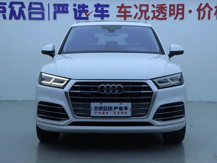 Audi Q5L 2018 40 TFSI V — фото 3