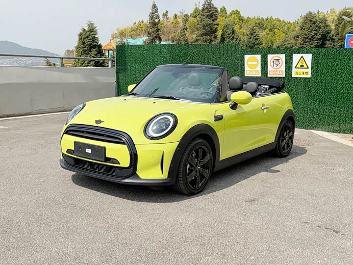 MINI Cabrio — фото 1