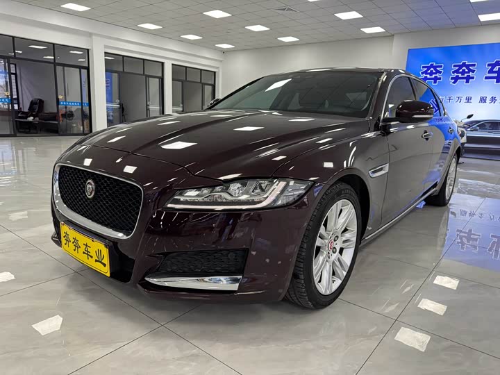 Jaguar XFL 2018 XFL 2.0 T 250 PS — фото 1