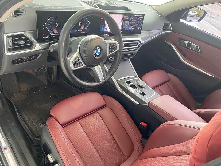 BMW 3-Series 2023 325i M — фото 13