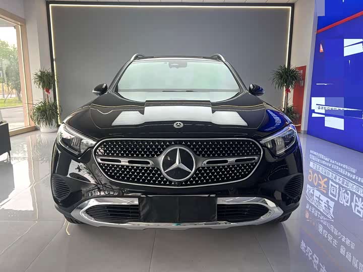 Mercedes-Benz GLC 2023 GLC 260 L 4 MATIC 5 — фото 1