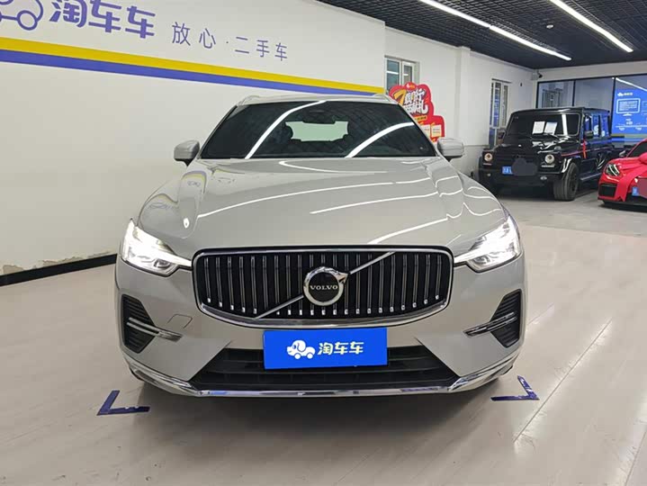 Volvo XC60 2023 B 5 4 WD — фото 2