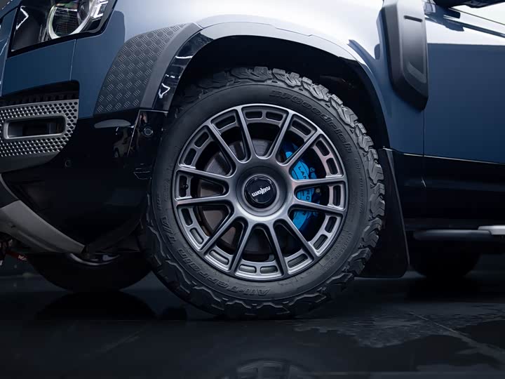 Land Rover Defender — фото 36