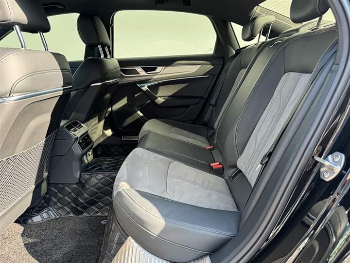 Audi A6L 2023 45 TFSI — фото 21
