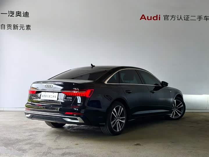 Audi A6L 40 TFSI люкс-динамик — фото 3