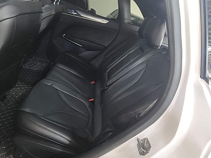 Lincoln MKC 2019 2.0 T 2 WD VI — фото 17