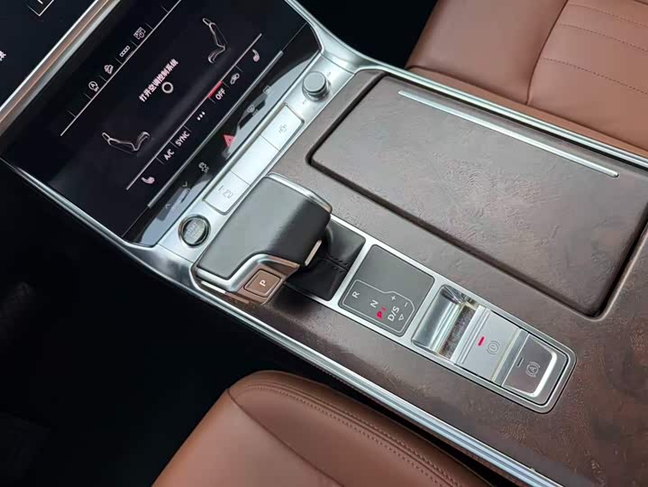 Audi A6 2020 allroad quattro 55 TFSI — фото 13