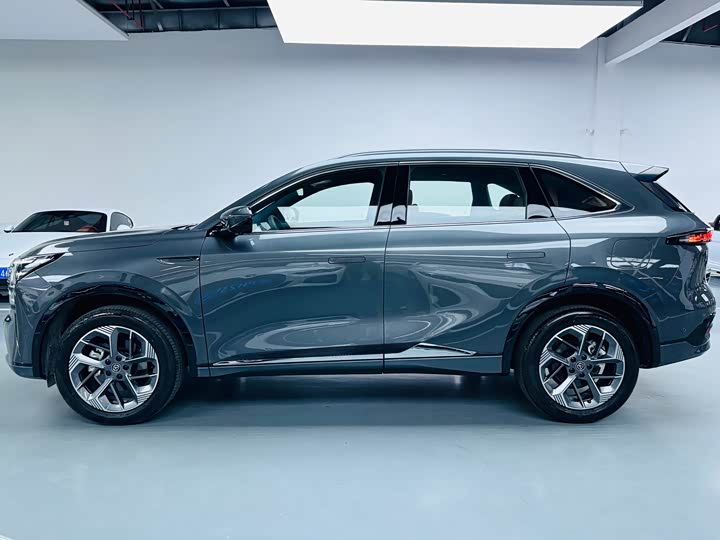 Changan CS75 PLUS 2025 1.5 T Flagship — фото 12