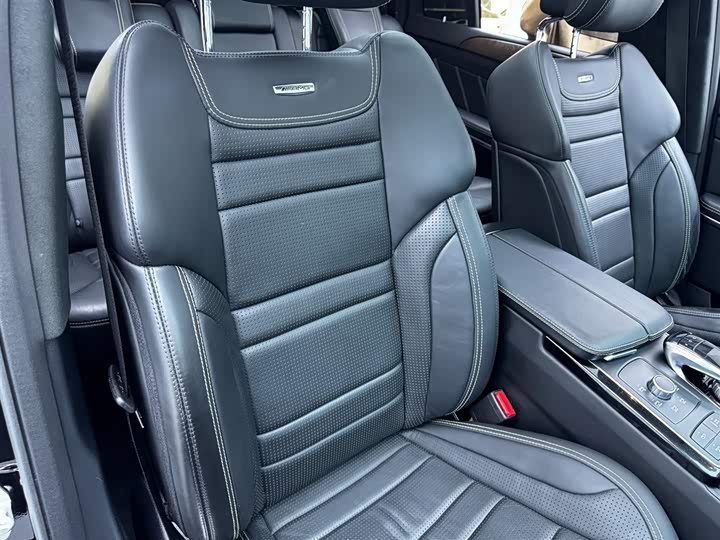 Mercedes-Benz GLS 2017 AMG GLS 63 4 MATIC — фото 20