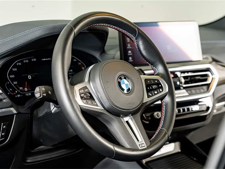 BMW X3 M40i 2022 M 40i — фото 13