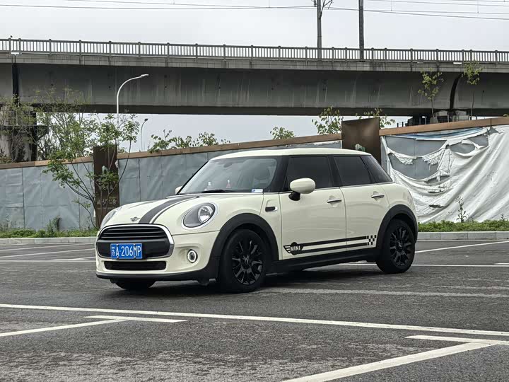MINI Hatch — фото 1