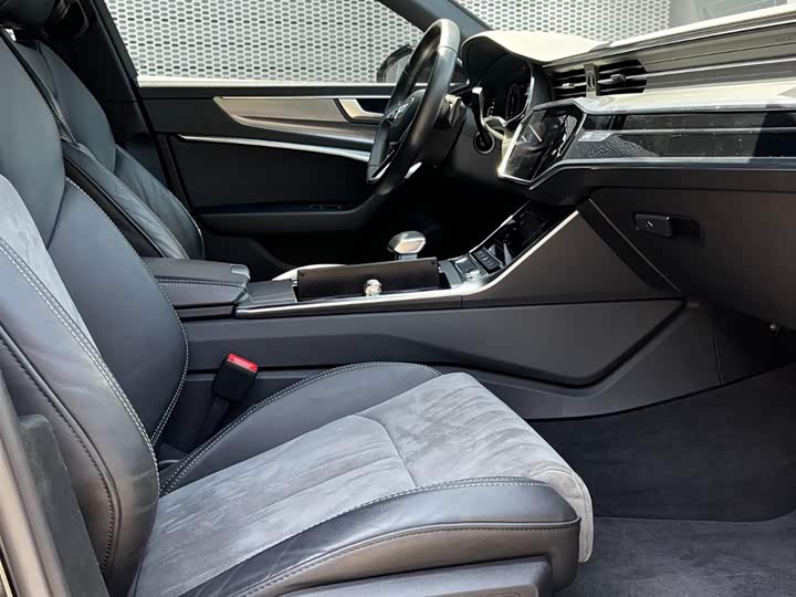 Audi A6L 2020 40 TFSI — фото 17