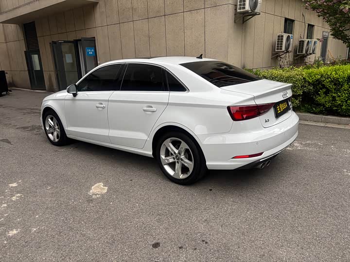 Audi A3 2020 Limousine 35 TFSI VI — фото 21