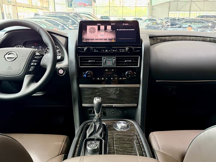 Nissan Patrol — фото 16