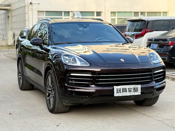 Porsche Cayenne 2022 Cayenne 3.0 T — фото 2