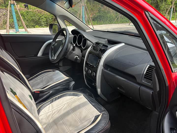 Changan CX20 2014 1.4 L IMT IV — фото 4