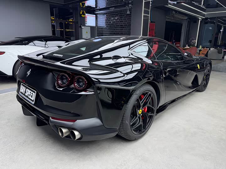 Ferrari 812 2017 6.5 L Superfast — фото 8