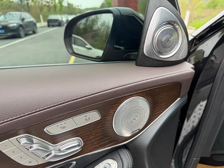 Mercedes-Benz GLC 2023 GLC 300 L 4 MATIC 5 — фото 5