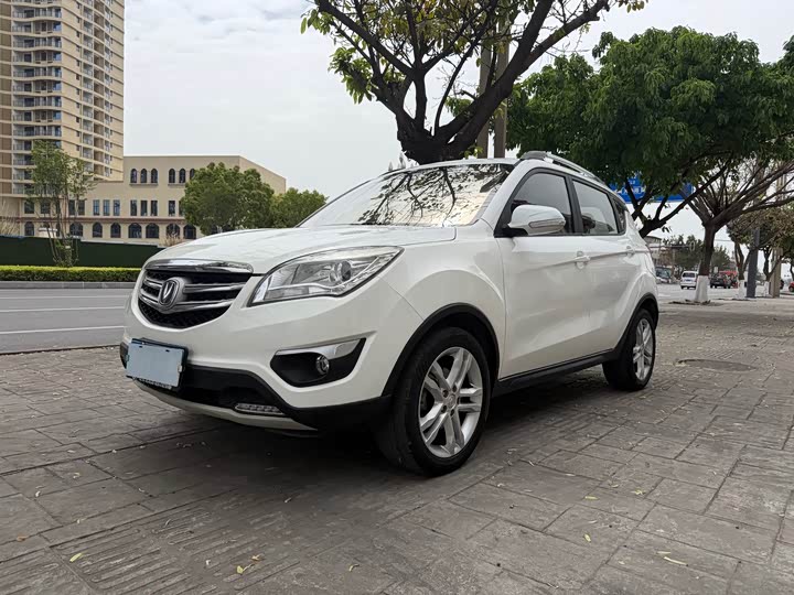 Changan CS35 2016 1.6 L MTLuxury IV — фото 1