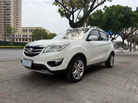Changan CS35 2016 1.6 L MTLuxury IV — фото 10