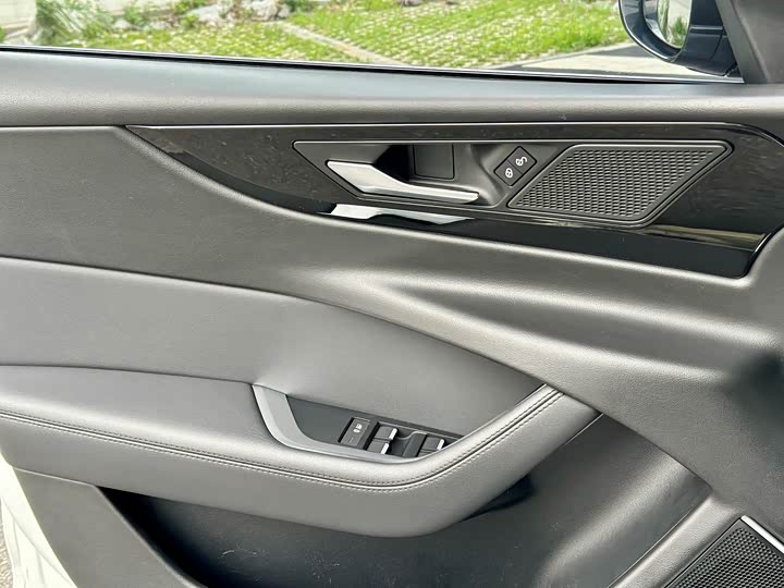 Jaguar XEL 2020 2.0 T 200 PS S — фото 24