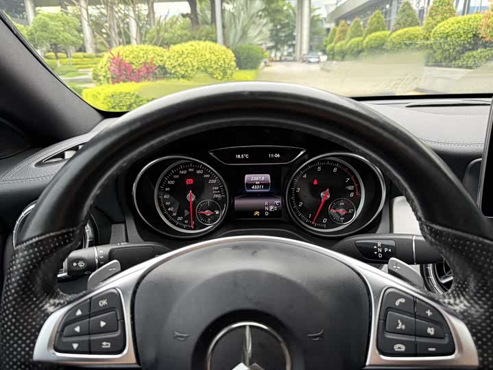 Mercedes-Benz CLA 2017 CLA 260 4 MATIC — фото 10