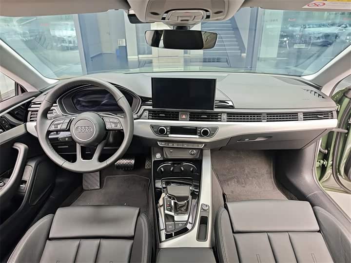 Audi A5 2024 Coupe 40 TFSI — фото 6