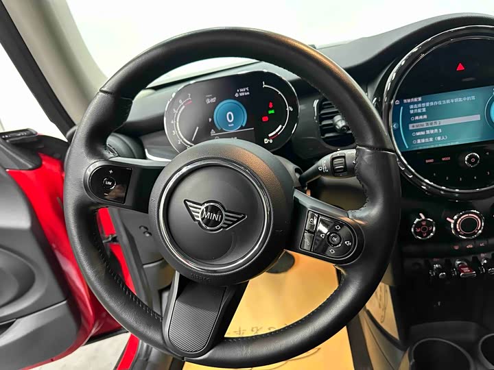 MINI Hatch — фото 12