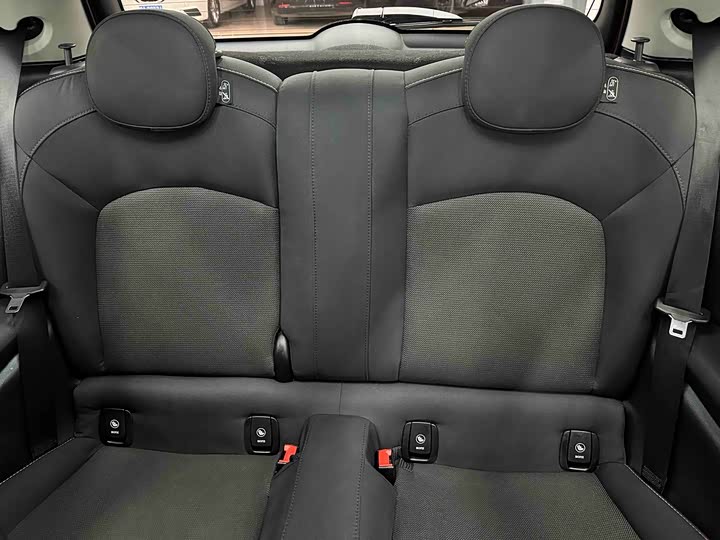 MINI Hatch — фото 10