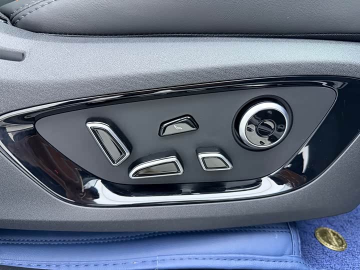 Changan CS75 PLUS 2025 UItra 2.0 T — фото 19