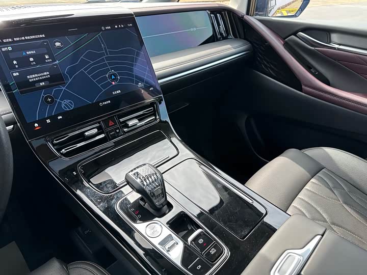 Trumpchi M8 2024 400 T — фото 13