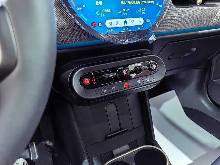 MINI Hatch — фото 10