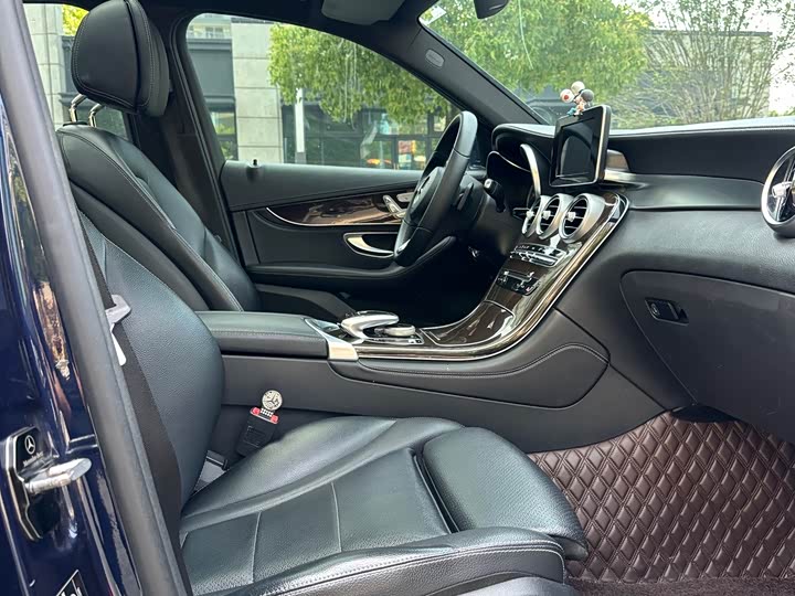Mercedes-Benz GLC 2017 GLC 260 4 MATIC — фото 12