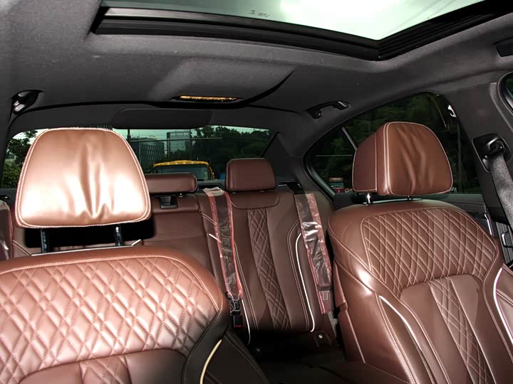 BMW 5 Series 540i M спортпакет — фото 6