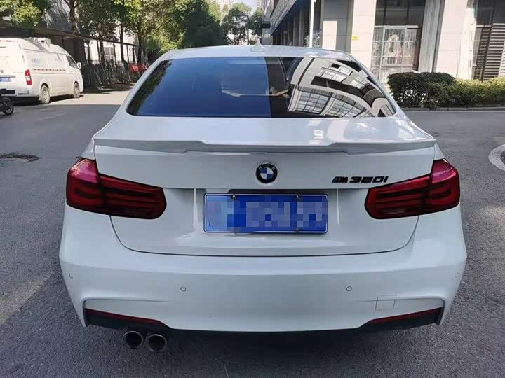 BMW 3-Series 2017 320 Li — фото 13