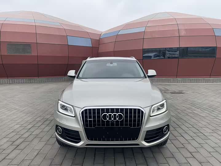 Audi Q5 2016 40 TFSI Comfort — фото 2