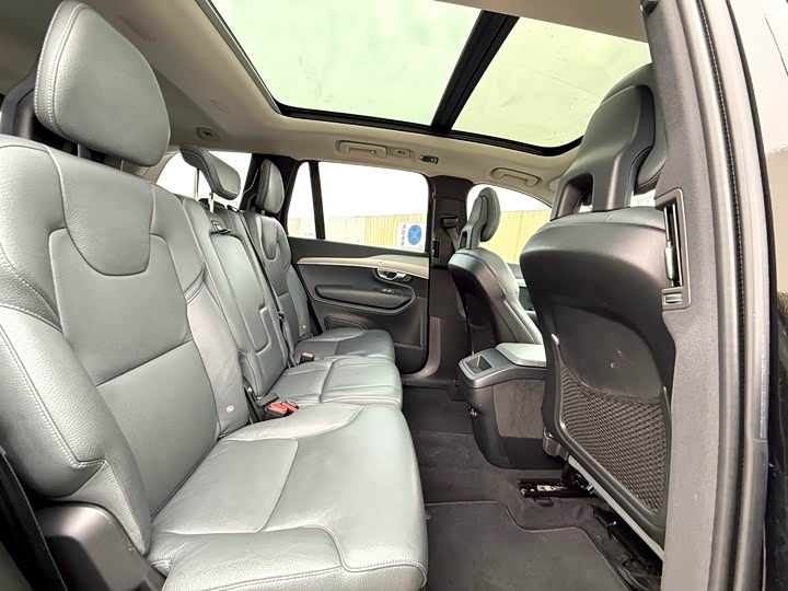 Volvo XC90 2020 T 5 — фото 6