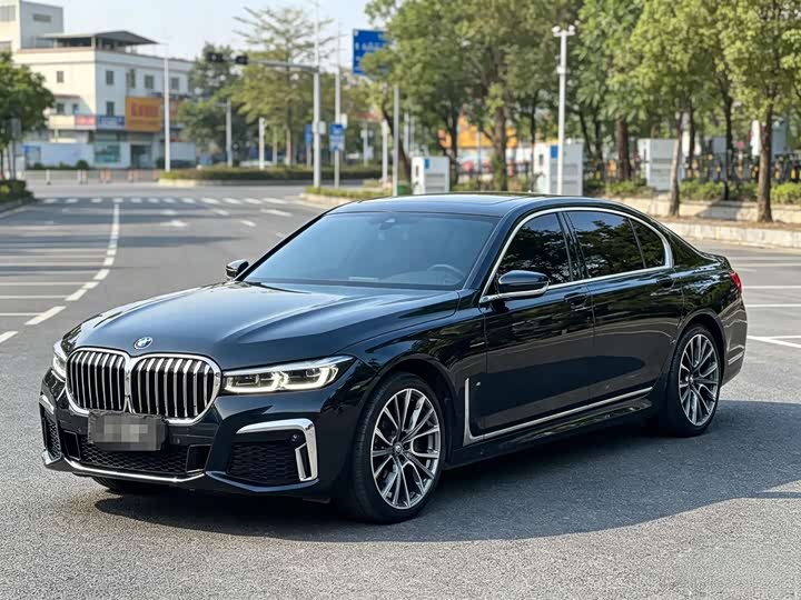 BMW 7-Series 2019 740 Li Leading M