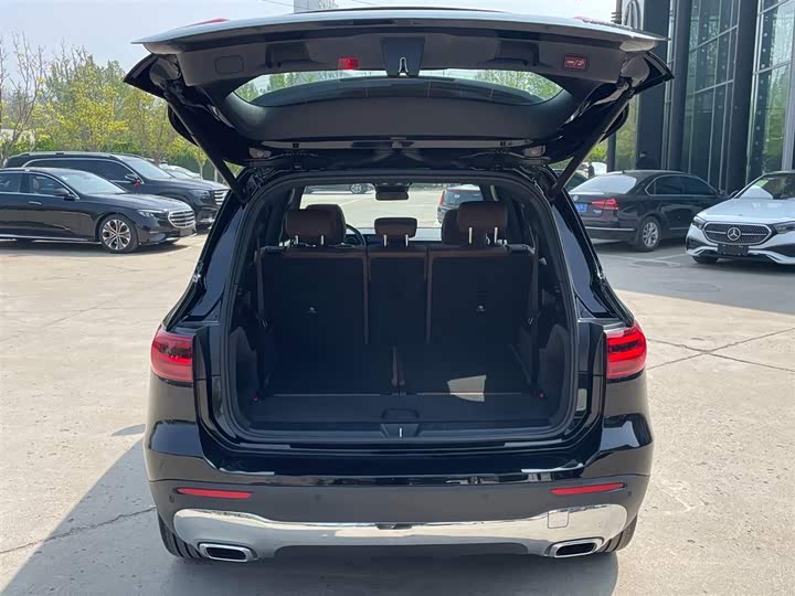 Mercedes-Benz GLB 2024 GLB 220 — фото 11
