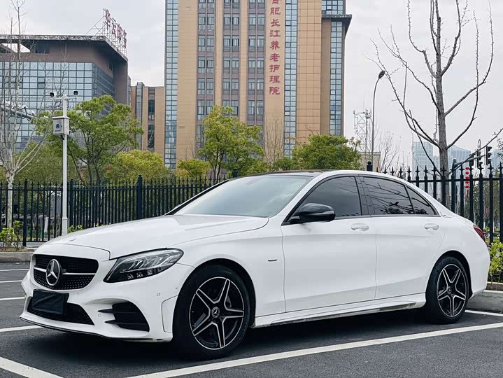 Mercedes-Benz C-Class 2021 C 260 L — фото 1