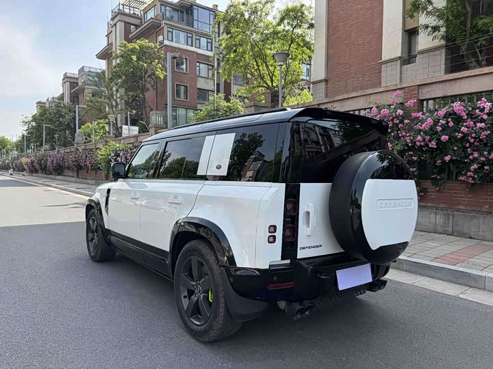 Land Rover Defender — фото 8