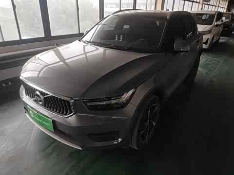 Volvo XC40 2020 T 3 — фото 26